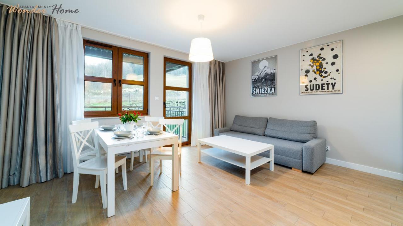 Apartment Wonder - Blisko Stoku Narciarskiego, Z Balkonami I Parkingiem *