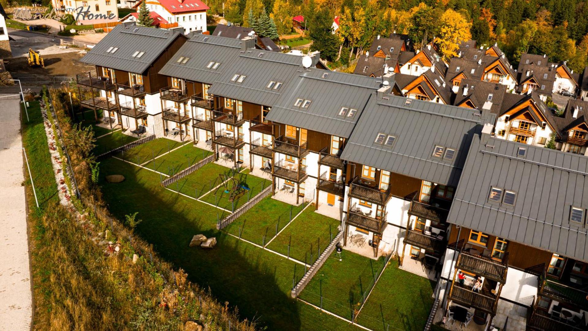 Wonder - Karpacz: Slope-side On Sudeten Trail Apartment Karpacz